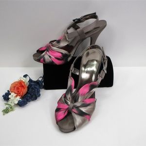 The Touch Of Nina Sandals With Heels Size 8.5